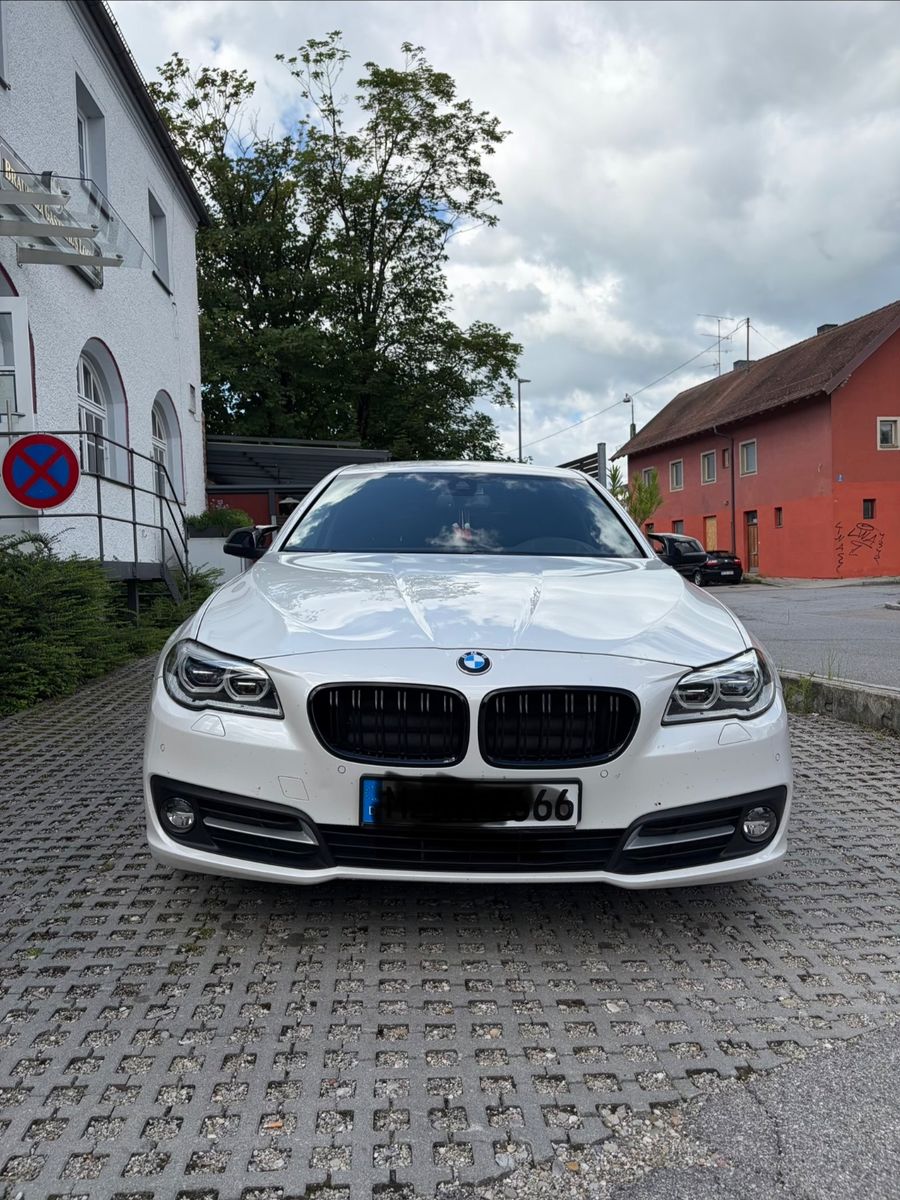 BMW 530d xDrive Touring A Luxury Line deutsches auto