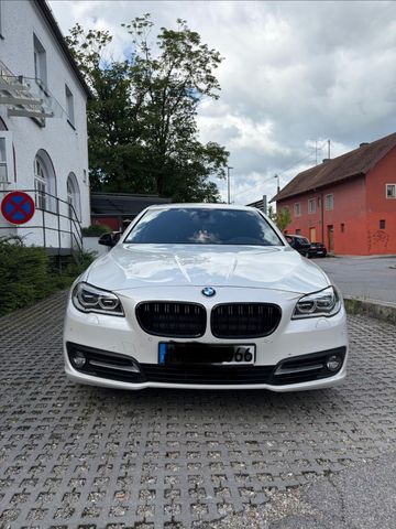 BMW 530d xDrive Touring A Luxury Line deutsches auto