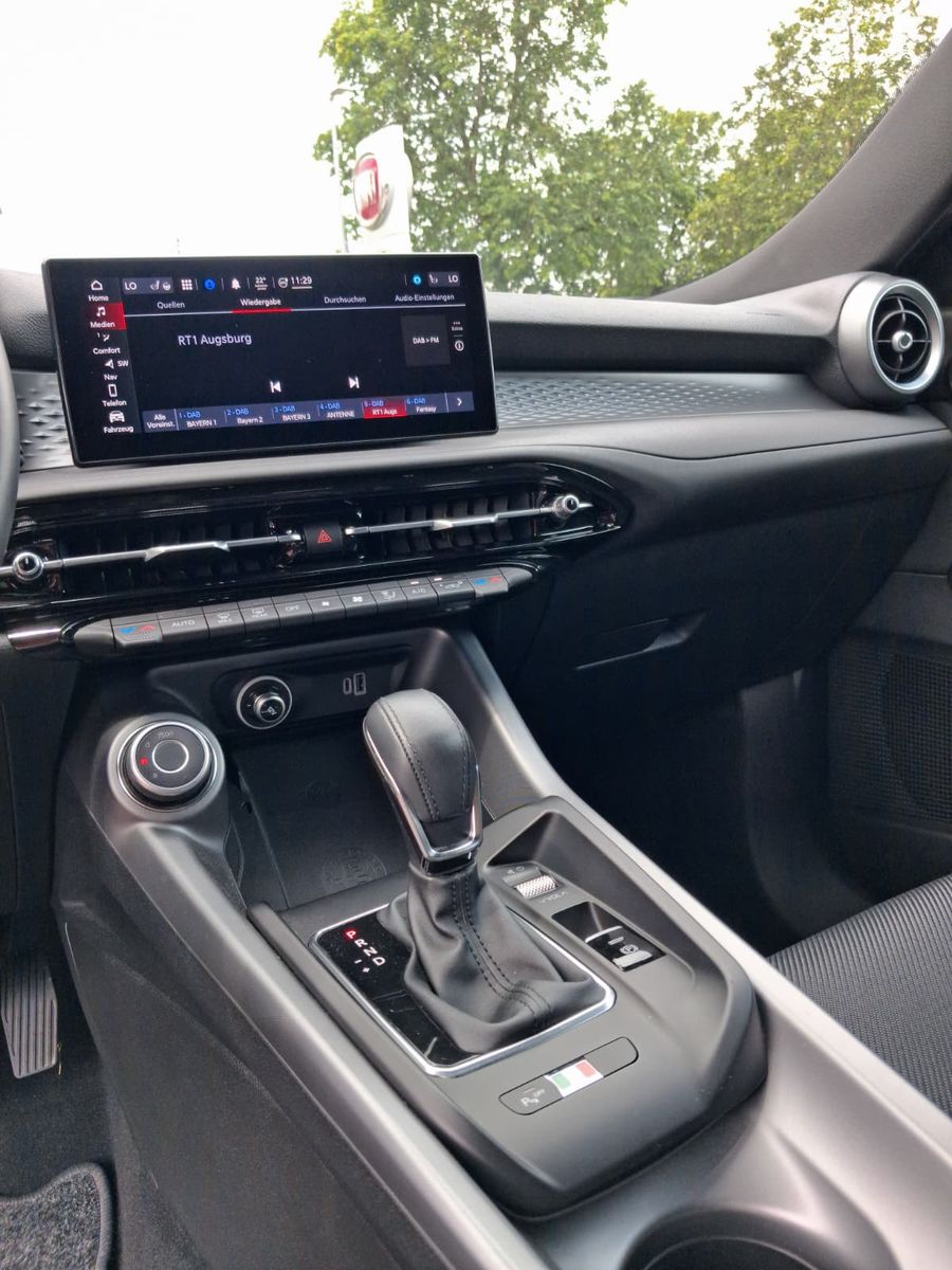 Fahrzeugabbildung Alfa Romeo Tonale Sprint