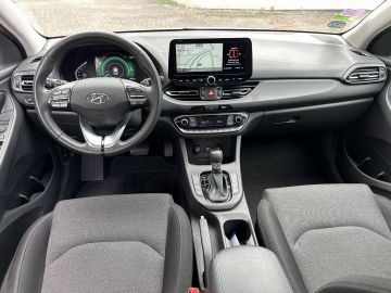 Hyundai i30 cw  1.6CRDI DCT+Kamera+Navi+DAB+Autom.+
