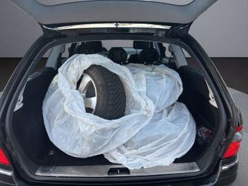 Mercedes E 220 - 10