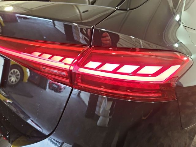 A6 Avant e-tron TECHPLUS+MATRIX+S LINE+B&O+PANO+