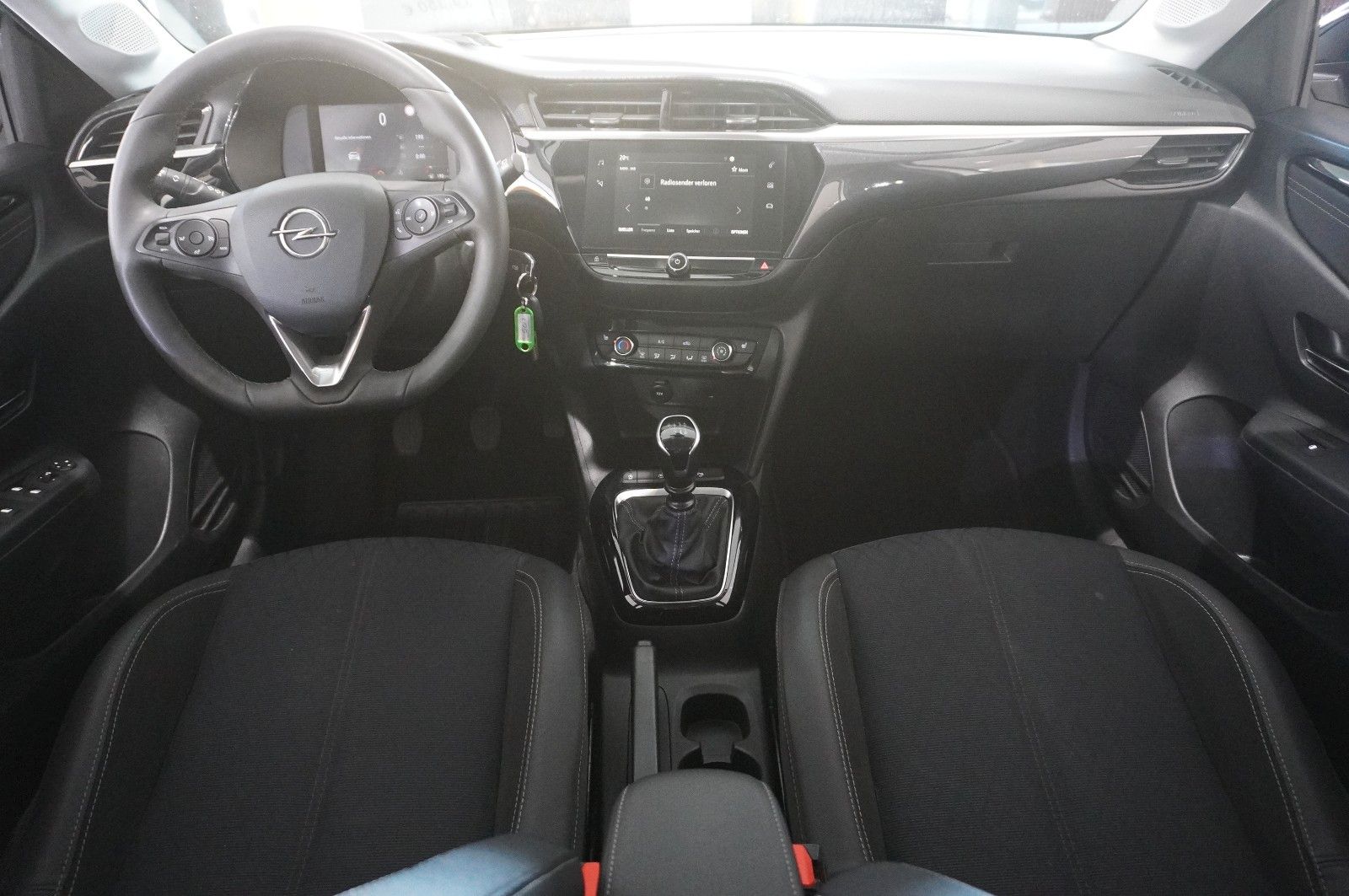 Fahrzeugabbildung Opel Corsa F 1.2 ELEGANCE NAVI/LED/SPORT/SH//VIRT/DAB