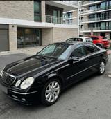 Mercedes-Benz E500 Baujahr 2005 mit GAS Anlage TÜV 07/2027 - gebrauchte Mercedes-Benz E 500 aus dem Jahr 2005