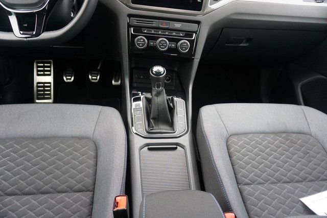 Fahrzeugabbildung Volkswagen Golf Sportsvan TSI Join Navi ACC PDC SHZ App-Con