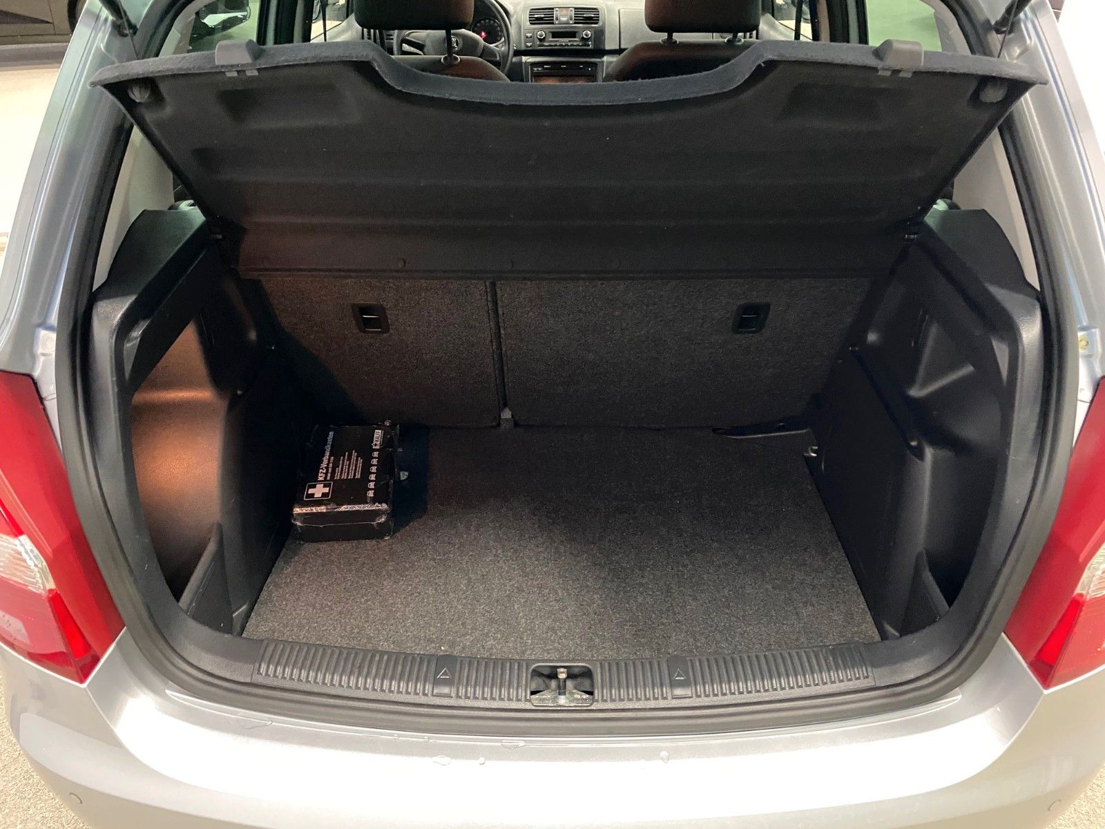 Fahrzeugabbildung SKODA Fabia 1.2l TSI 77kW Fresh+KLIMAAUTOMATIK+SHZ+PDC