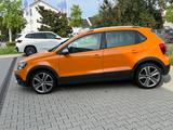 Volkswagen Polo V CrossPolo. Automatik - Volkswagen Polo: Cros