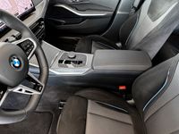 BMW 318 - Vorschau Bild 16