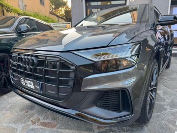 Audi Q8 - 2