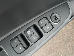 Fahrzeugabbildung Hyundai i10 1.0 Trend *Klima*Allwetter*Sitzhzg*Lnkrdhzg*
