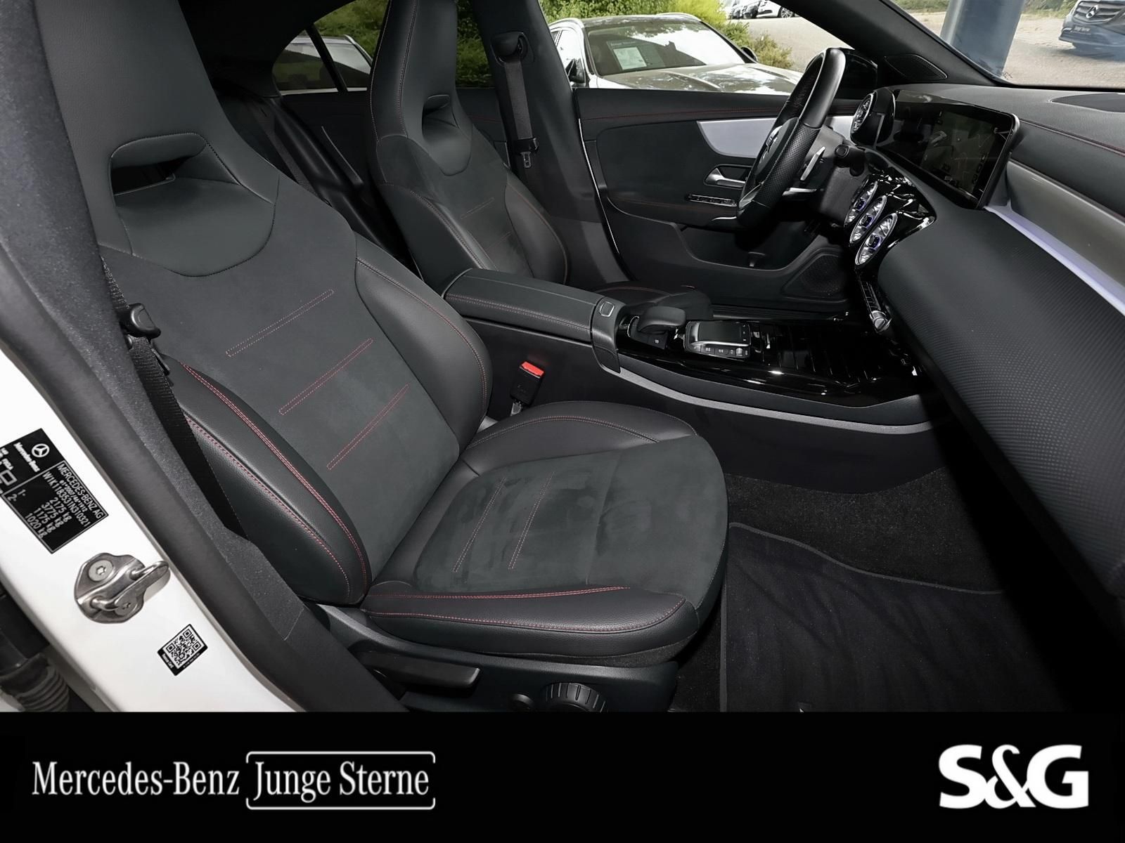 Mercedes-Benz CLA 45 AMG NIGHT 360° DISTRO M-LED 19 CARPLAY foto 4