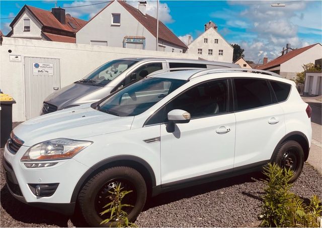 Ford Kuga 2,0 TDCi 4x4 120kW Titani.um Pow...