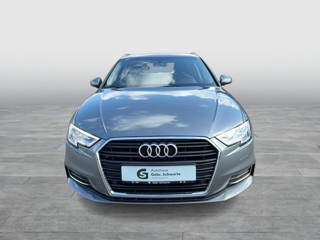 Audi A3 Sportback 2.0TDI design AHK Xenon Navi Shzg foto 7