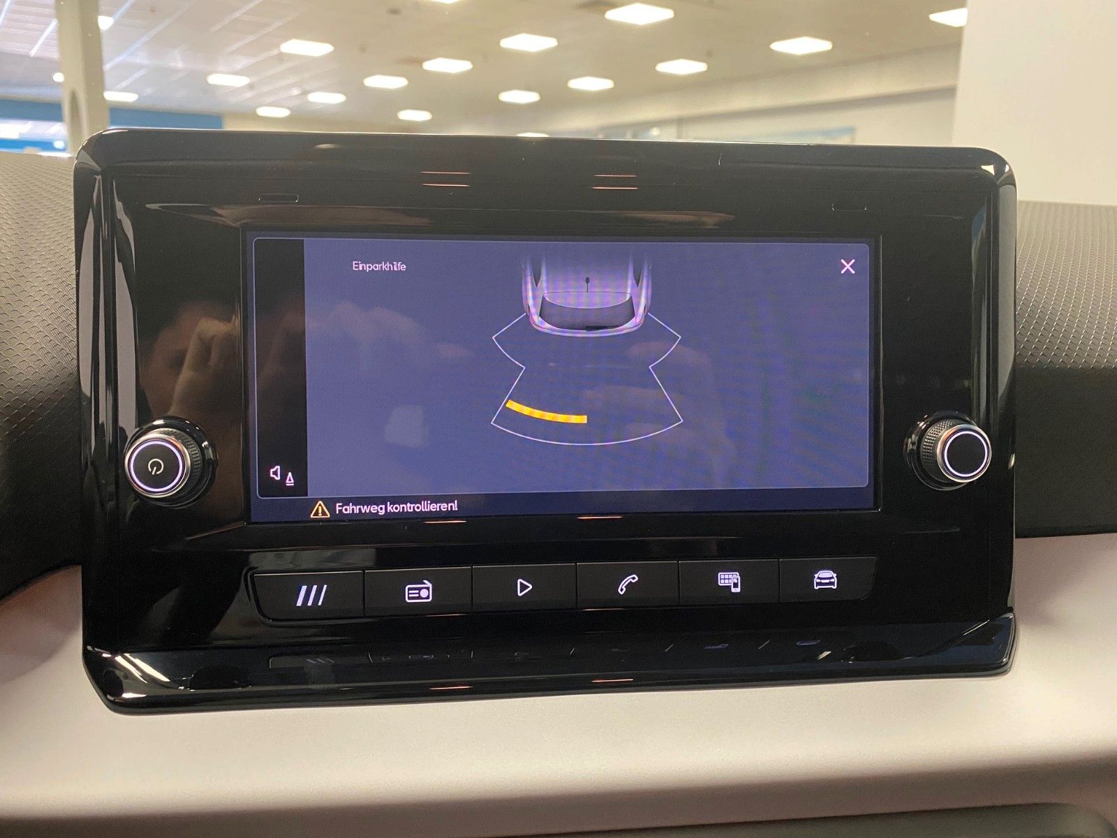 Fahrzeugabbildung SEAT Ibiza 1.0 TSI 85kW Style++KLIMA+APP+5J. GARANTIE