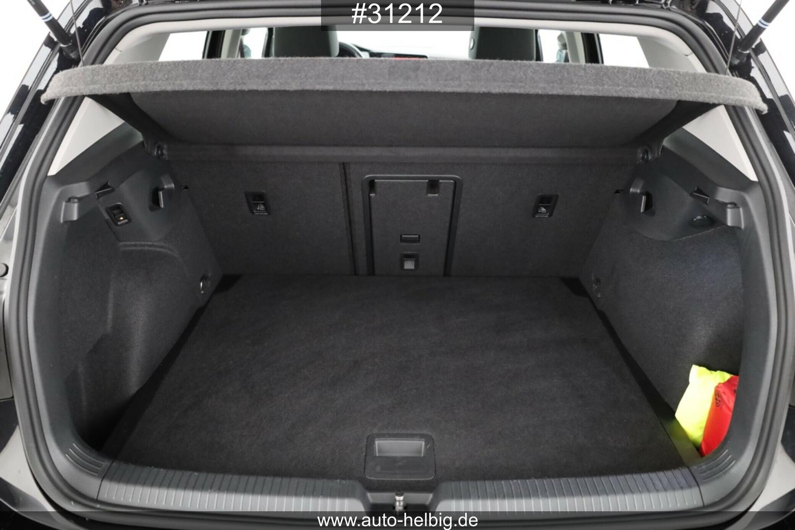 Volkswagen Golf VIII Lim. 2.0 TDI Active #AHK#Matrix-LED#, миниатюра 15