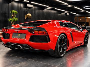 صورة مصغرة 11 لـ 2012 Lamborghini AVENTADOR