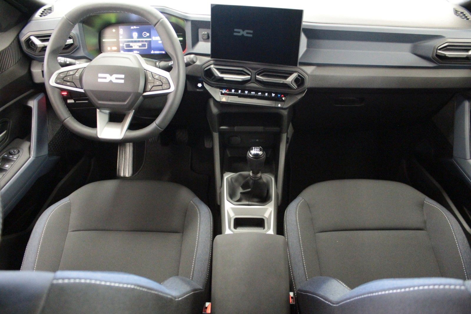 Fahrzeugabbildung Dacia Bigster hybrid 140 Expression   Winterpak.*City