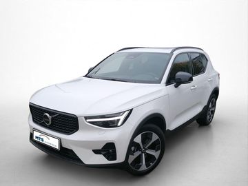 Volvo Leasingangebot: Volvo XC 40 B4 2WD Ultra Dark Aut. Pano Allwetter AHK