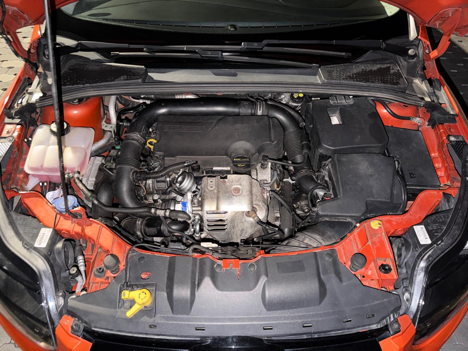 Ford Focus 2012 — photo 6