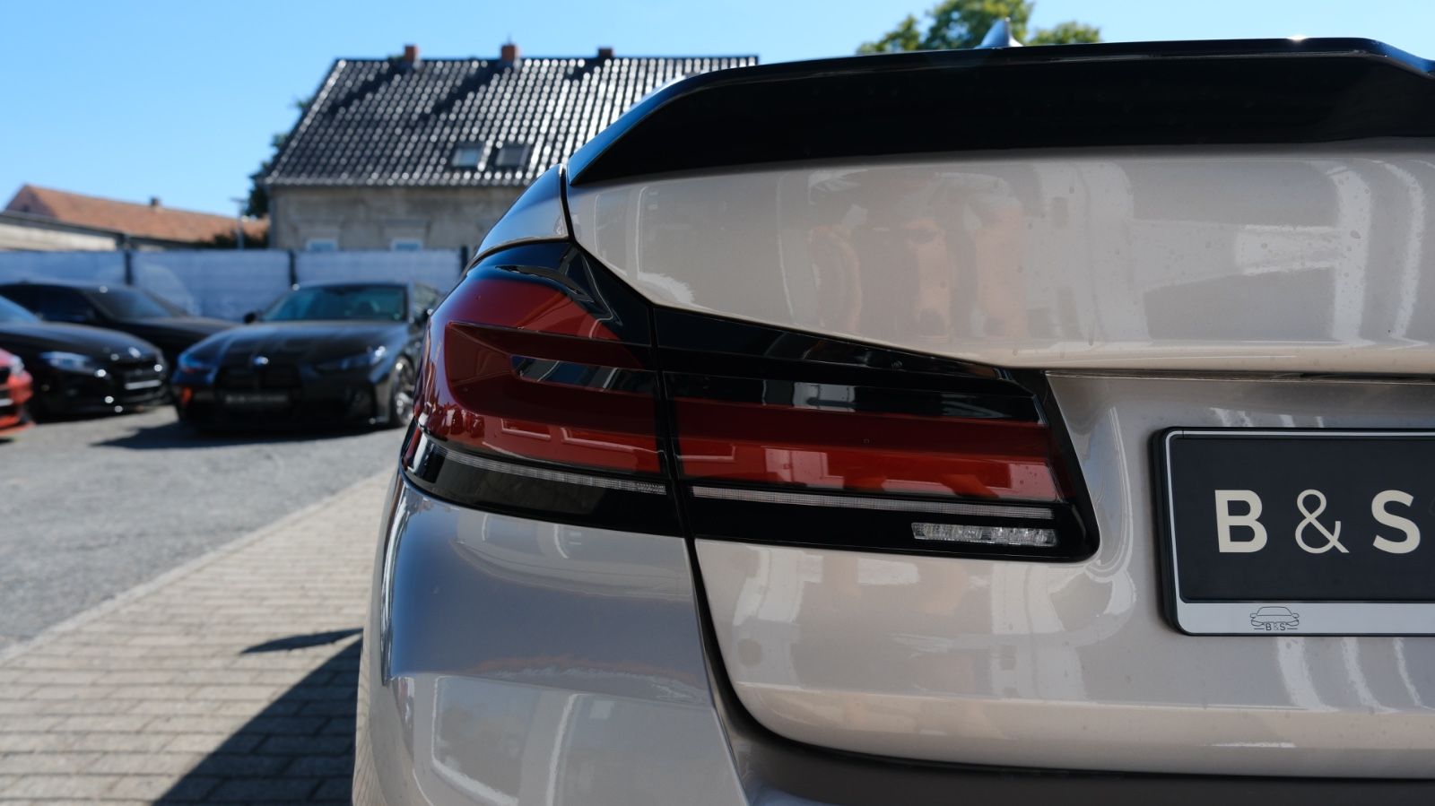 BMW 540i  M.pak M-Perf  Lci Lacer Look foto 9