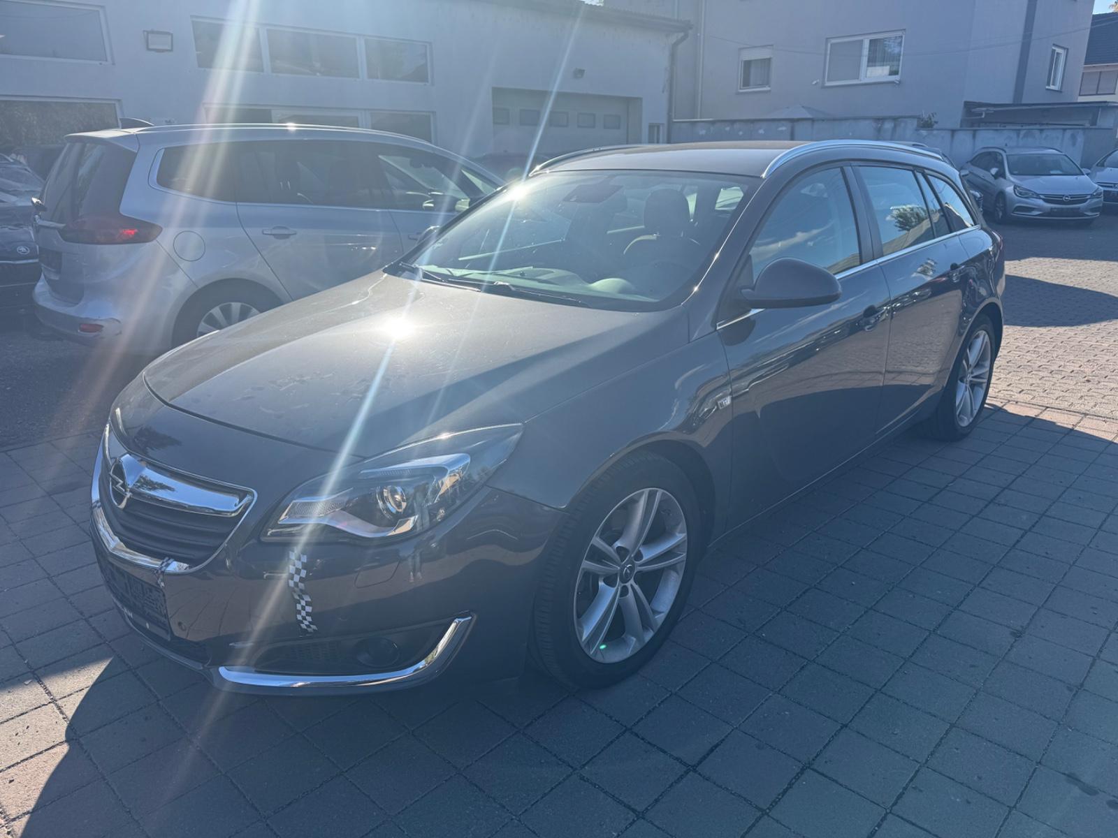 Opel Insignia 2015 — interior