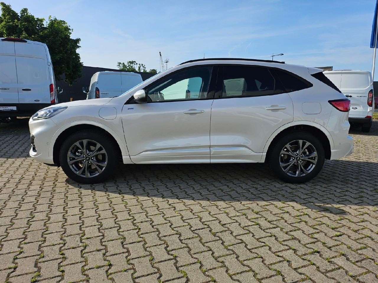 Fahrzeugabbildung Ford Kuga Plug-In Hybrid ST-Line X