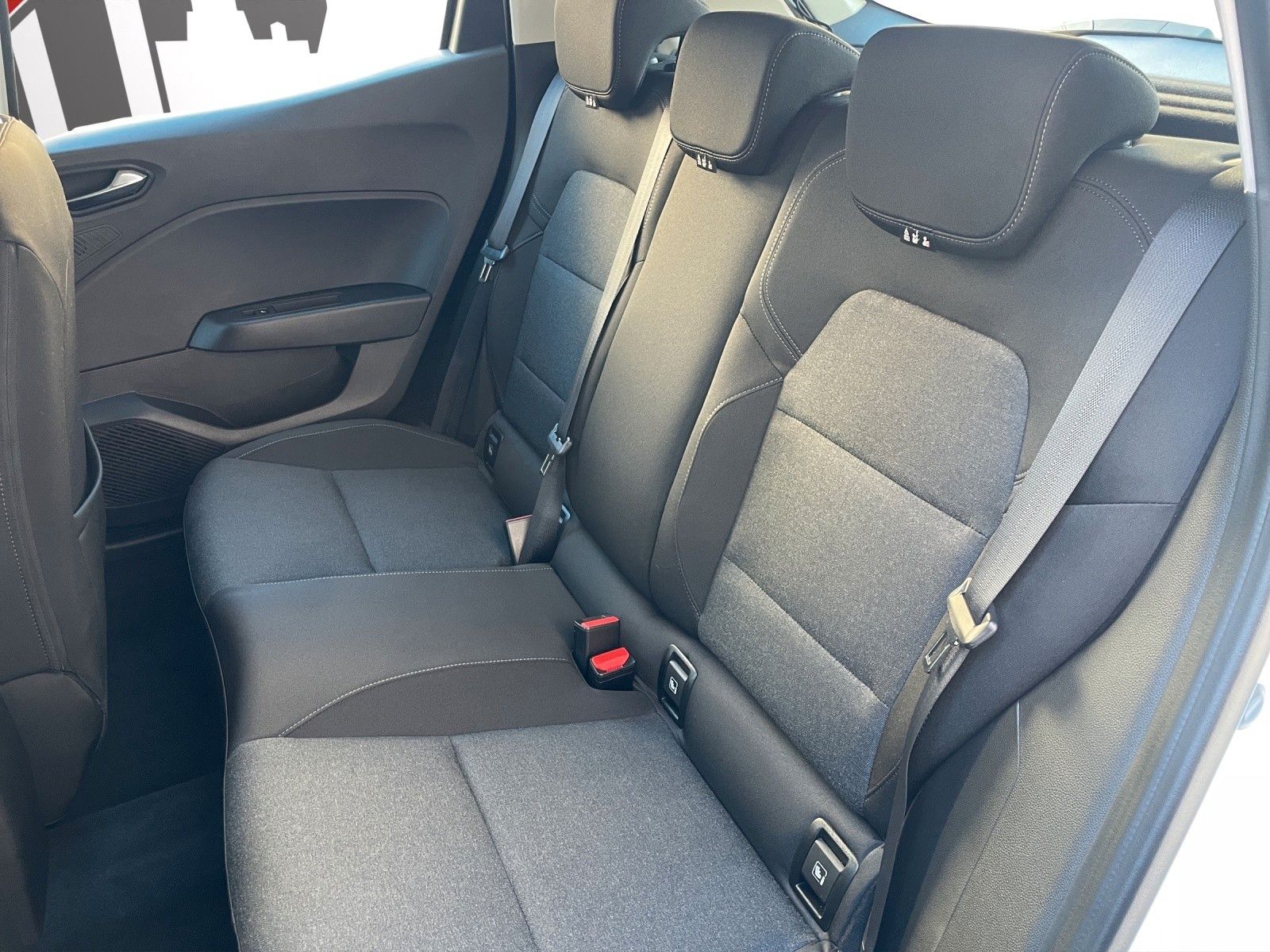 Fahrzeugabbildung Renault Clio Business Edition