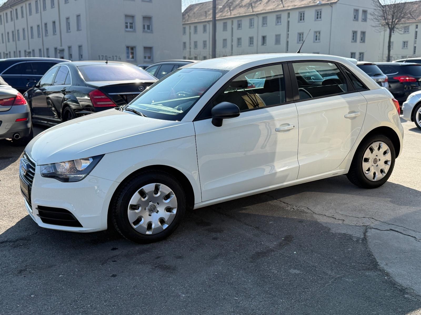 Audi A1 Sportback attraction SHZ KLIMA KLIMA SAUBER!