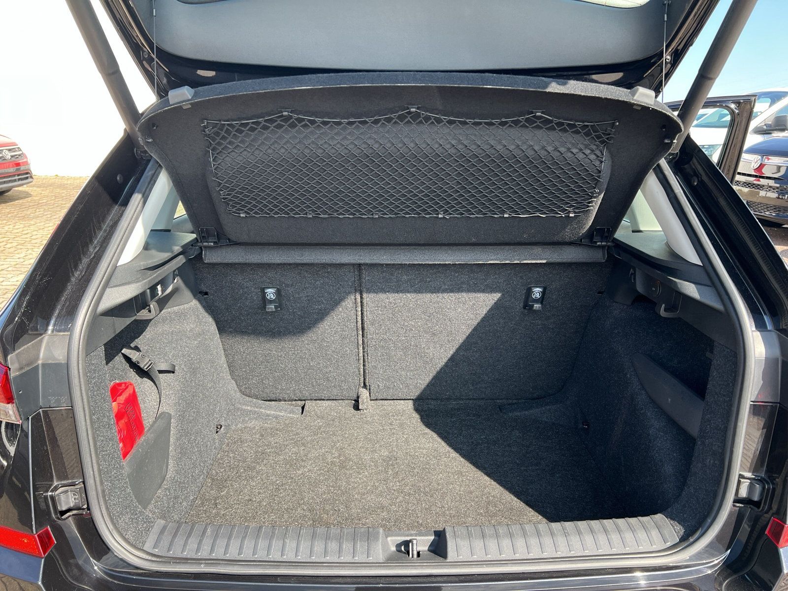 Fahrzeugabbildung SKODA Kamiq 1.6 TDI Ambition LED VIRTUAL KAMERA