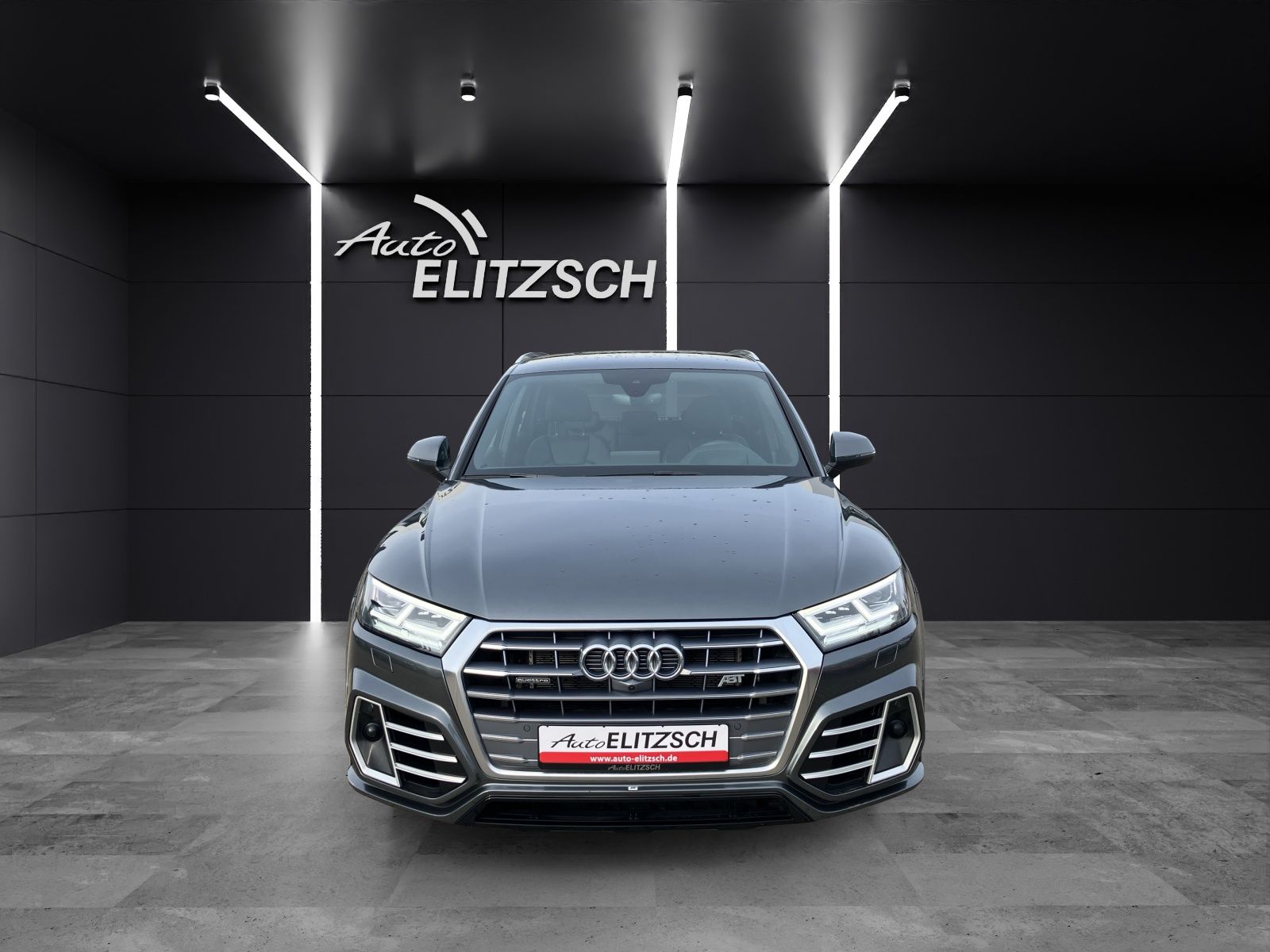 Fahrzeugabbildung Audi Q5 50 TFSI e Q sport S line S tronic LUFT MATRIX