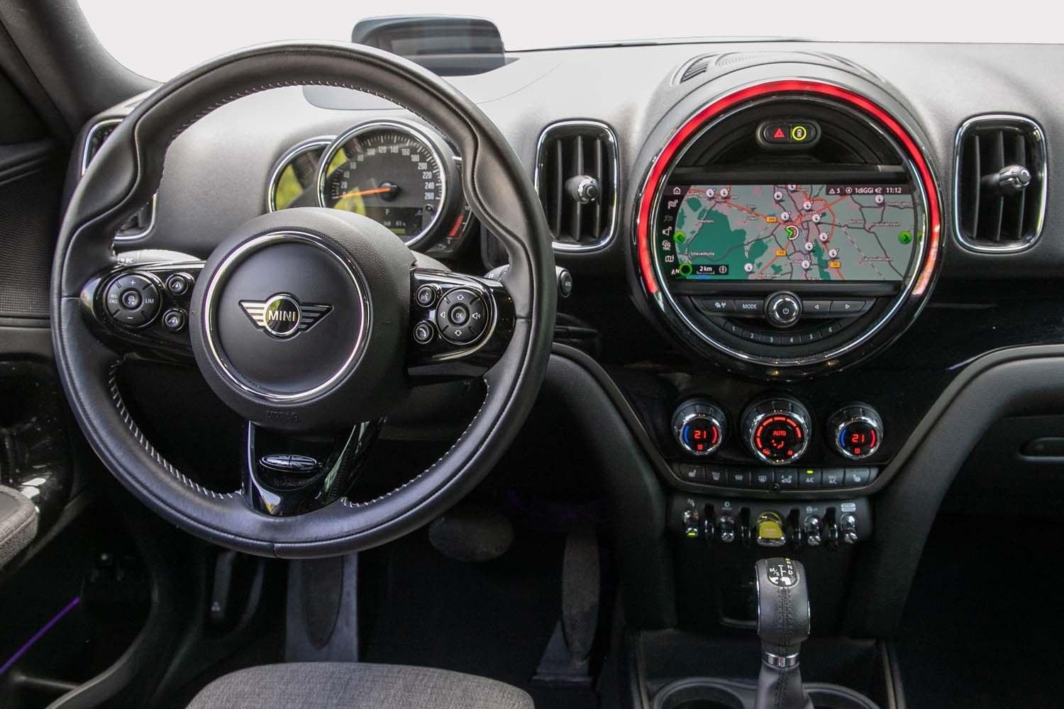 MINI Countryman SE ALL4 Chili HeadUp Klima RFK LED