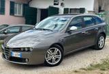 Alfa Romeo 159 2.0 JTDm INTROVABILE SPORTWAGON P - Alfa Romeo 159 mit Diesel-Antrieb: Kombi