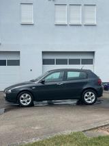 Alfa Romeo 147 1,6 TSpark I TÜV I 136.000km - Alfa Romeo 147 aus 2008