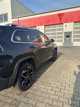 Jeep Cherokee 2.0 MultiJet II 125 kW 4x4 Limited ... - Jeep Cherokee: 2.1