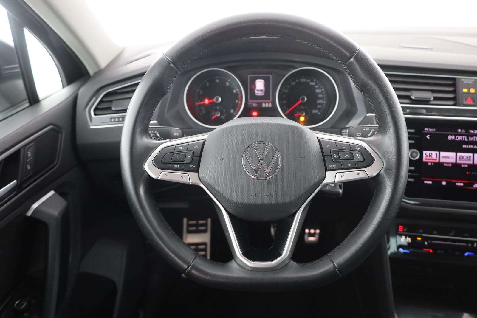 Volkswagen Tiguan 1.5 TSI LED ACC Navi Sitzheizung PDC AHK, миниатюра 14