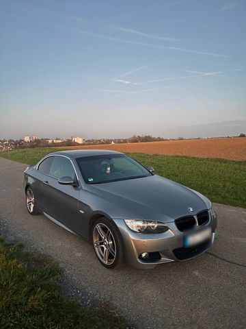 BMW E93 Cabrio 325D M PAKET / NAVI / XENON