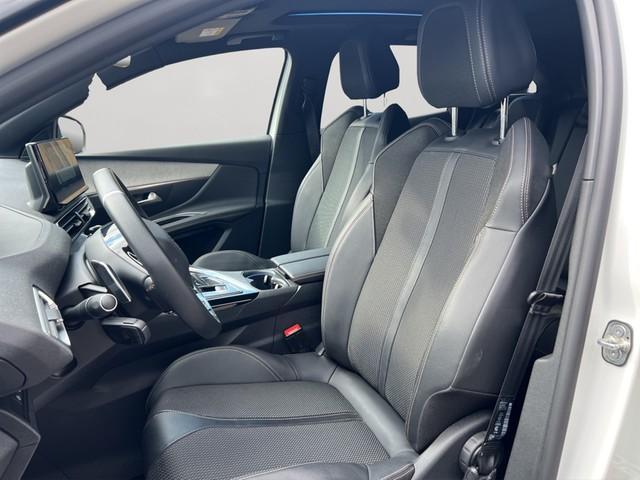 Peugeot 3008 GT Panodach Navi Digitales Cockpit LED ACC 