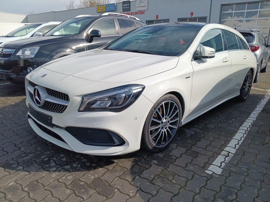 Mercedes-Benz CLA Shooting Brake 180 7G-DCT Peak Edition
