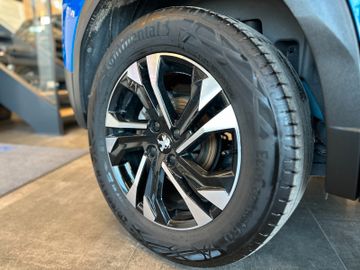 Peugeot 2008 GT *1. Hand*Klima*SHZ*Navi*360° Kamera*AHK*
