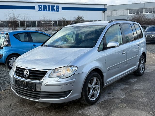 Volkswagen Touran 1,6L United 7 Sitzer Tüv Bis 10.2025