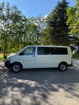 Volkswagen T5 Caravelle Lang 2.5 TDI 4Motion Speere TÜV Neu - Volkswagen: Caravelle 4motion