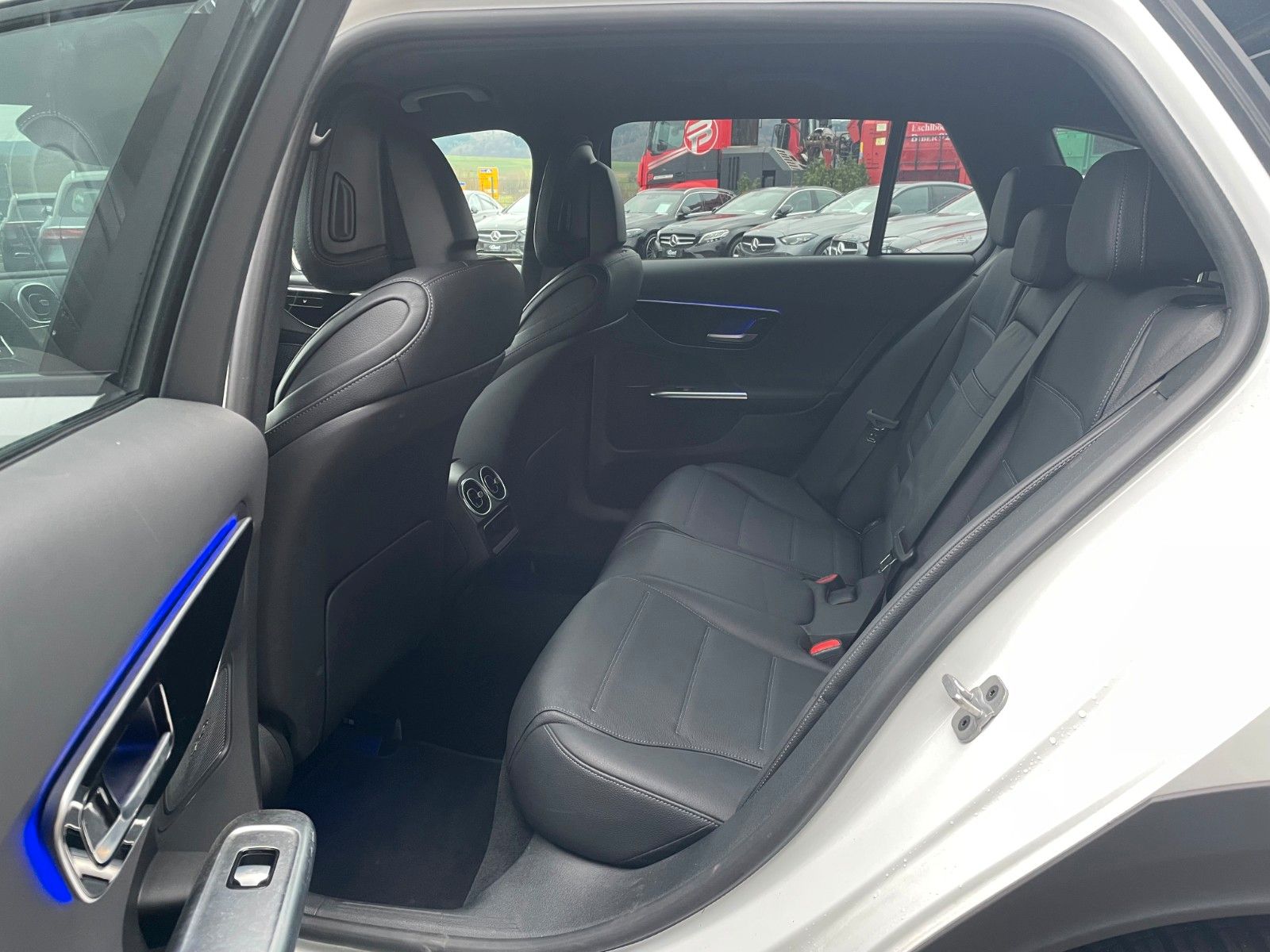 Fahrzeugabbildung Mercedes-Benz C 220 d 4M All-Terrain NIGHT+DIGITAL+360°+Ambien