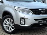Kia Sorento 4WD*Kamera*Leder*Xenon*AHK*Keyless*SHZ* - gebrauchte Kia Sorento aus dem Jahr 2014