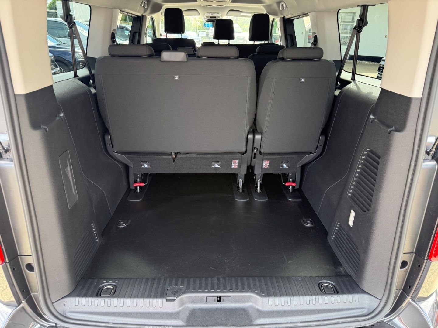 Fahrzeugabbildung Opel Zafira Life Edition XL 9 Sitze+SHZ+LHZ+ AHK