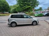 Volkswagen Touran 1.9 TDI DSG DPF Freestyle Freestyle - Volkswagen Touran Freestyle mit Diesel-Antrieb