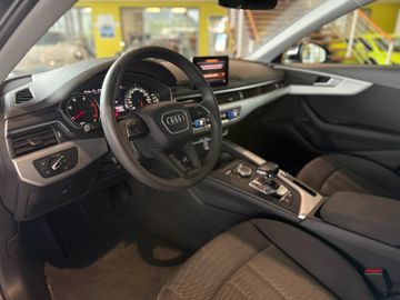 Audi A4 - 12
