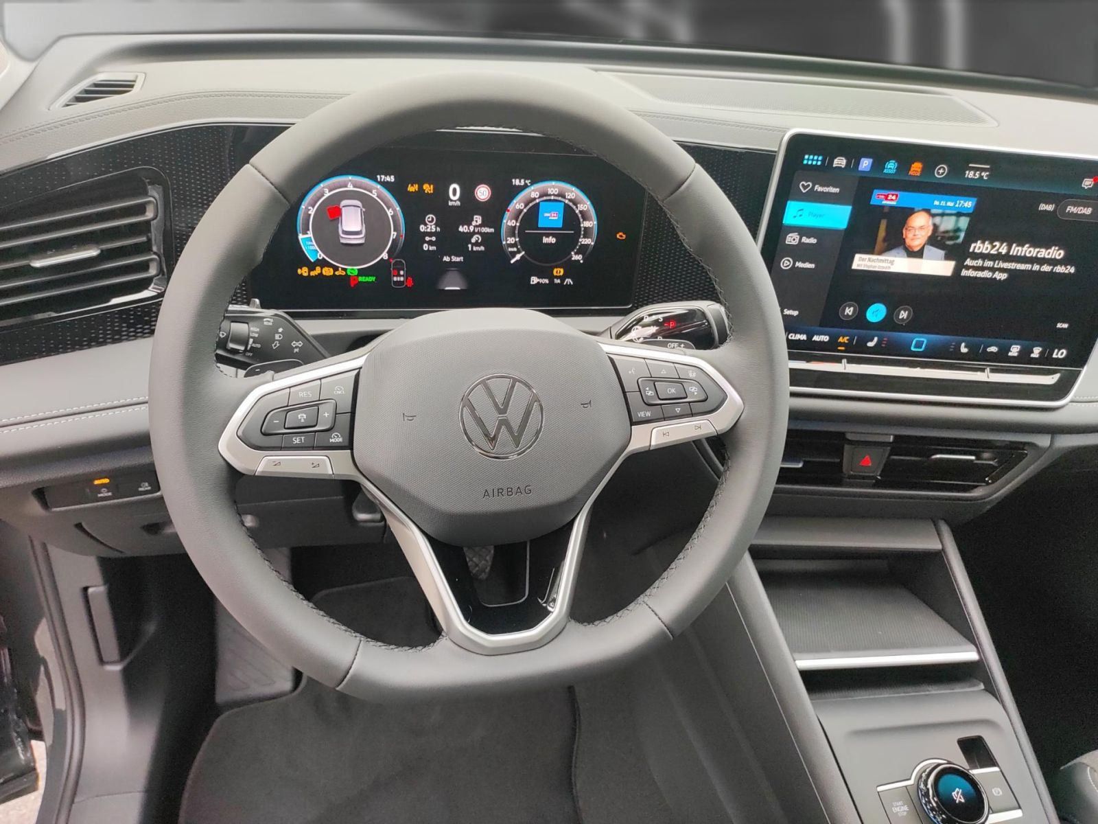 Volkswagen Tiguan - Bild 11