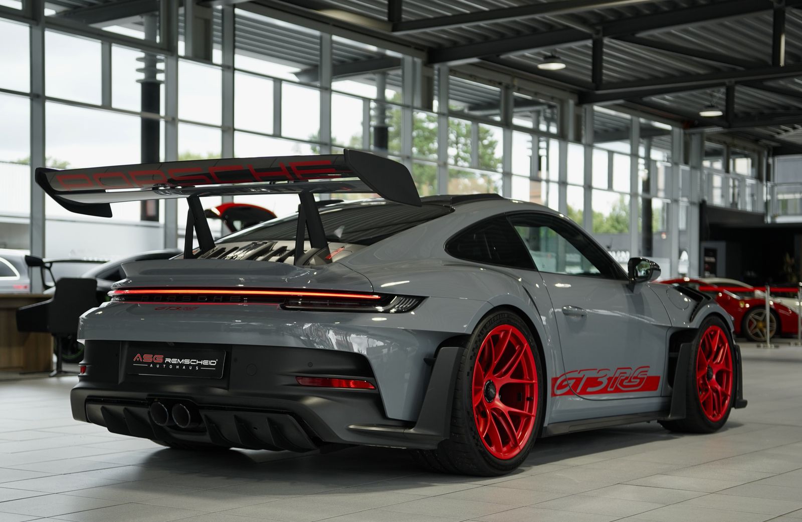 Porsche 992