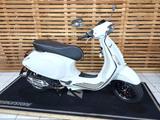 Vespa Sprint 50 4T **Vorführfahrzeug** - Angebote