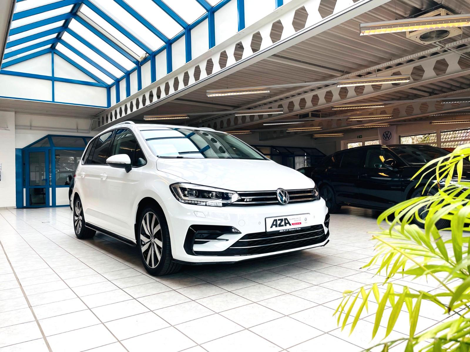 Volkswagen Touran 1.5 l United, AHK, DSG, NAVI, SHZ, APP